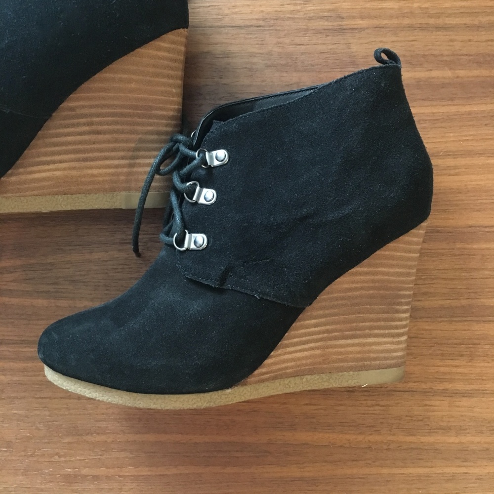 Suede Express heeled boots 7.5M